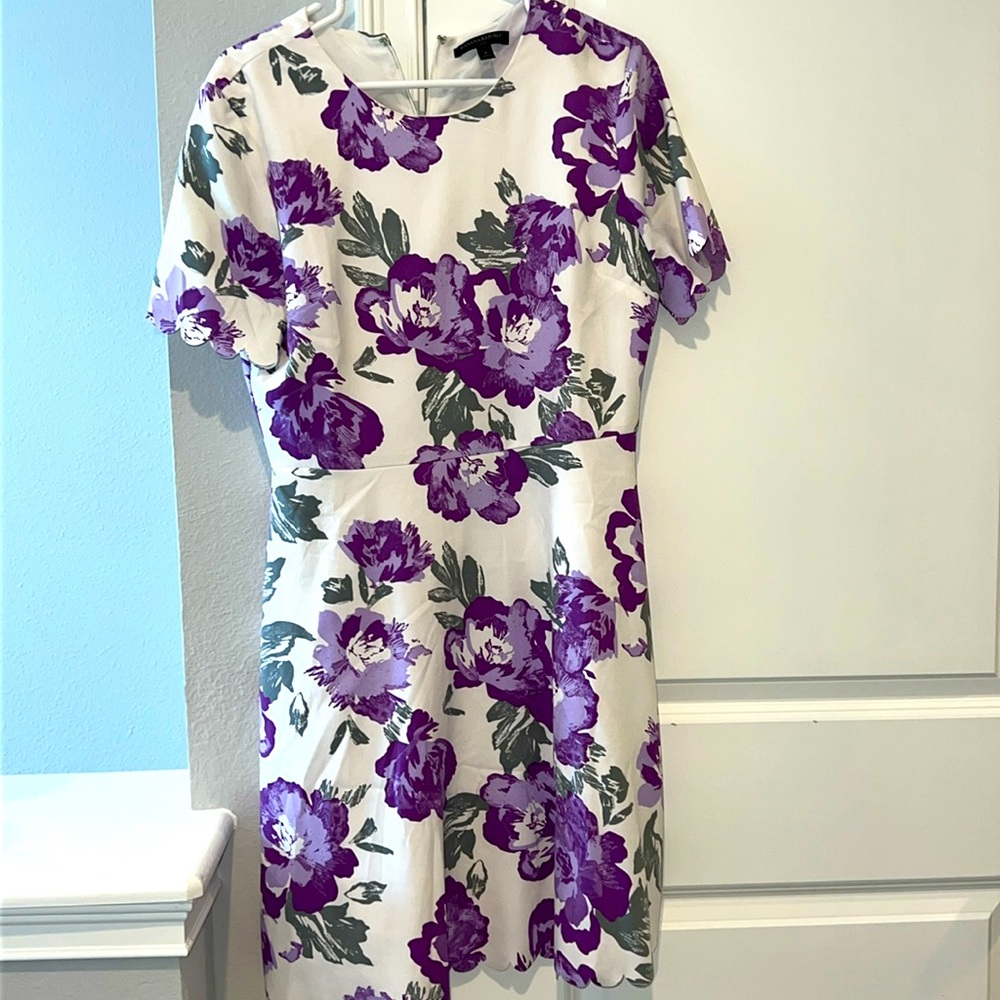 Purple floral dress with scallop sleeve Banana Republic NWOT